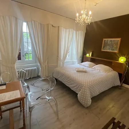 Restaurant Le Beffroi * סלרס