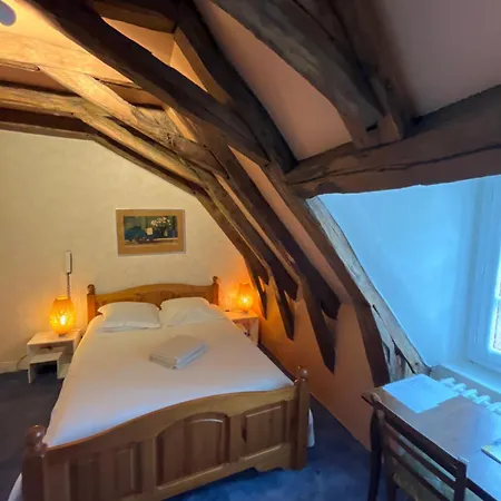 Restaurant Le Beffroi * 살레