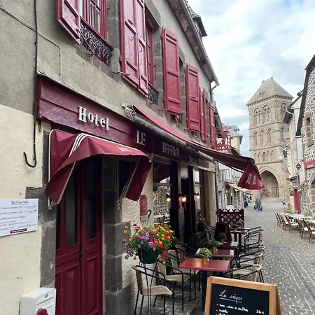 호텔 Restaurant Le Beffroi *