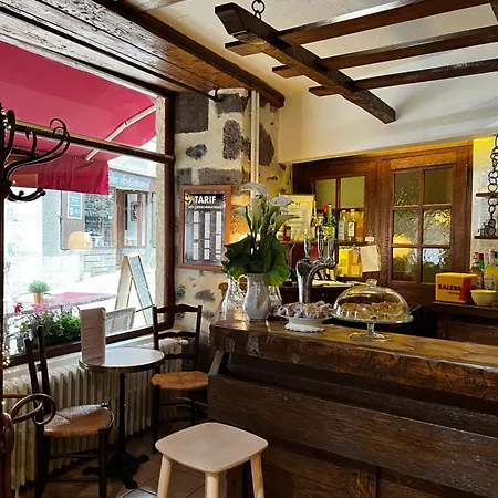 Restaurant Le Beffroi * 살레
